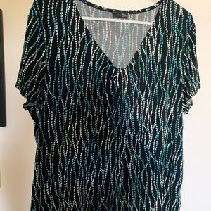 Women’s dressy top